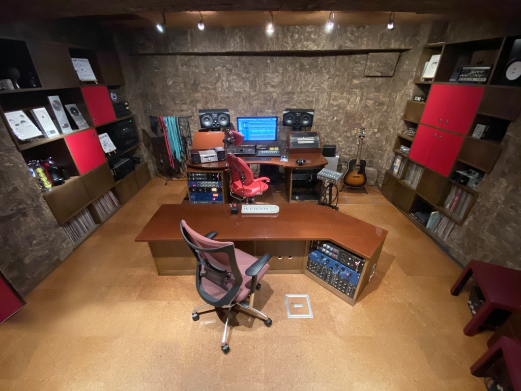 STUDIO IMAGE